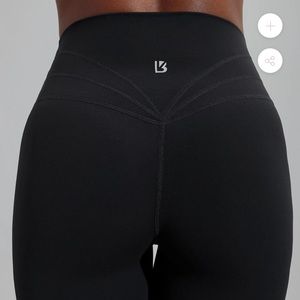 NWT. Buffbunny Legacy Legging Onyx Black Medium.